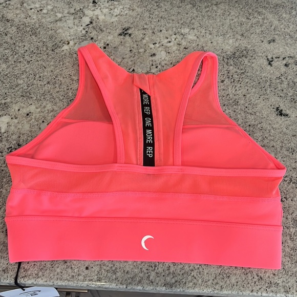 Zyia size small, all star bra - Picture 3 of 4